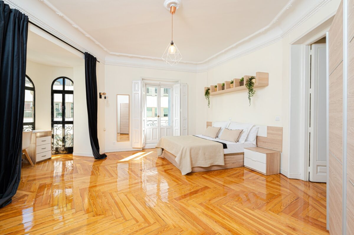 Foto-1-Habitacion-Ventura-1200×799